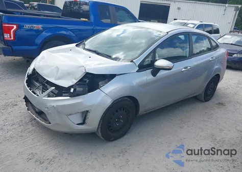 2013 Ford Fiesta Se from USA, damaged, VIN 3FADP4BJ4DM204092